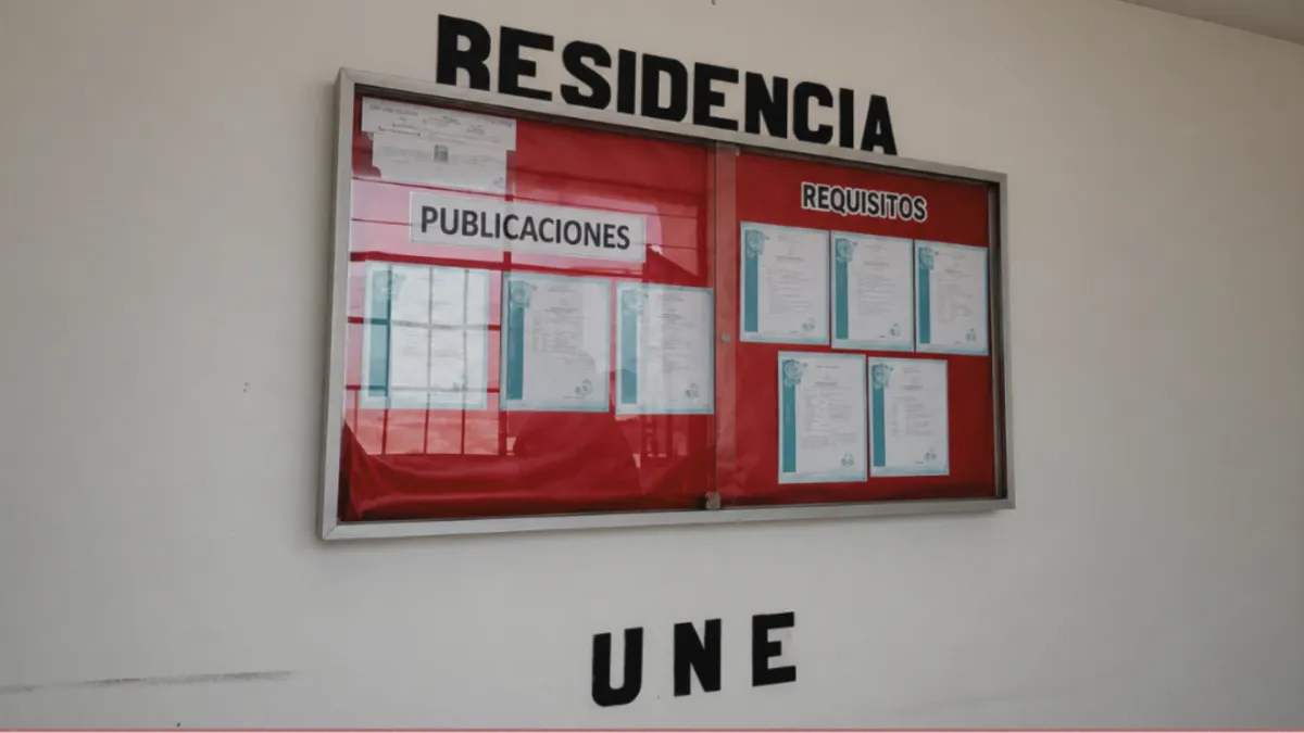 La residencia de La Cantuta cuenta peligros en su estructura y lo hace riesgoso para habitar